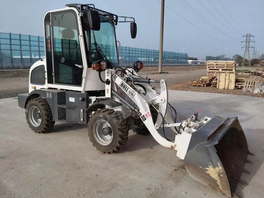 Продам Мини фронтальный погрузчик BULL SL100 (BULL 100)