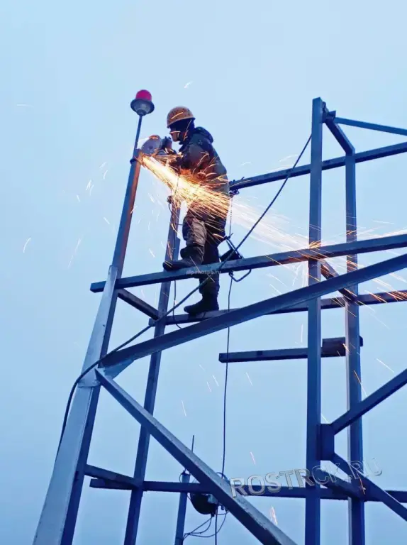 Высотные монтажные работы / Услуги промышленных альпинистов