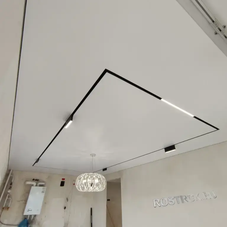 Монтаж натяжных потолков любой сложности