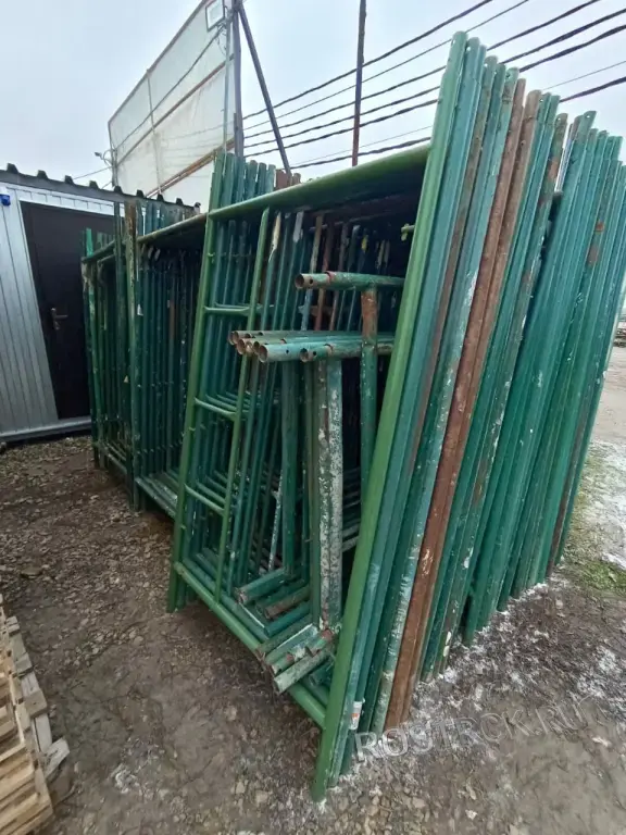 Продажа б/у строительных лесов рамных