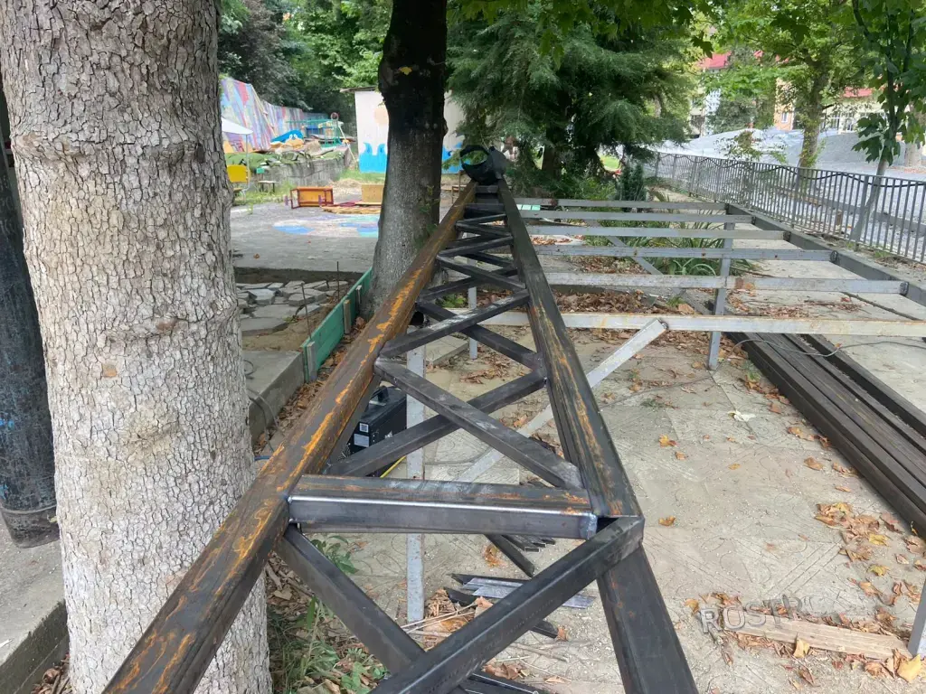 Изготовление теневых навесов и заборов