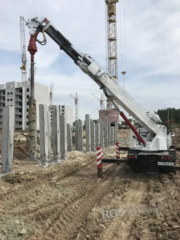 Аренда Ямобура | Бурение и монтаж свай | Вылет 12м
