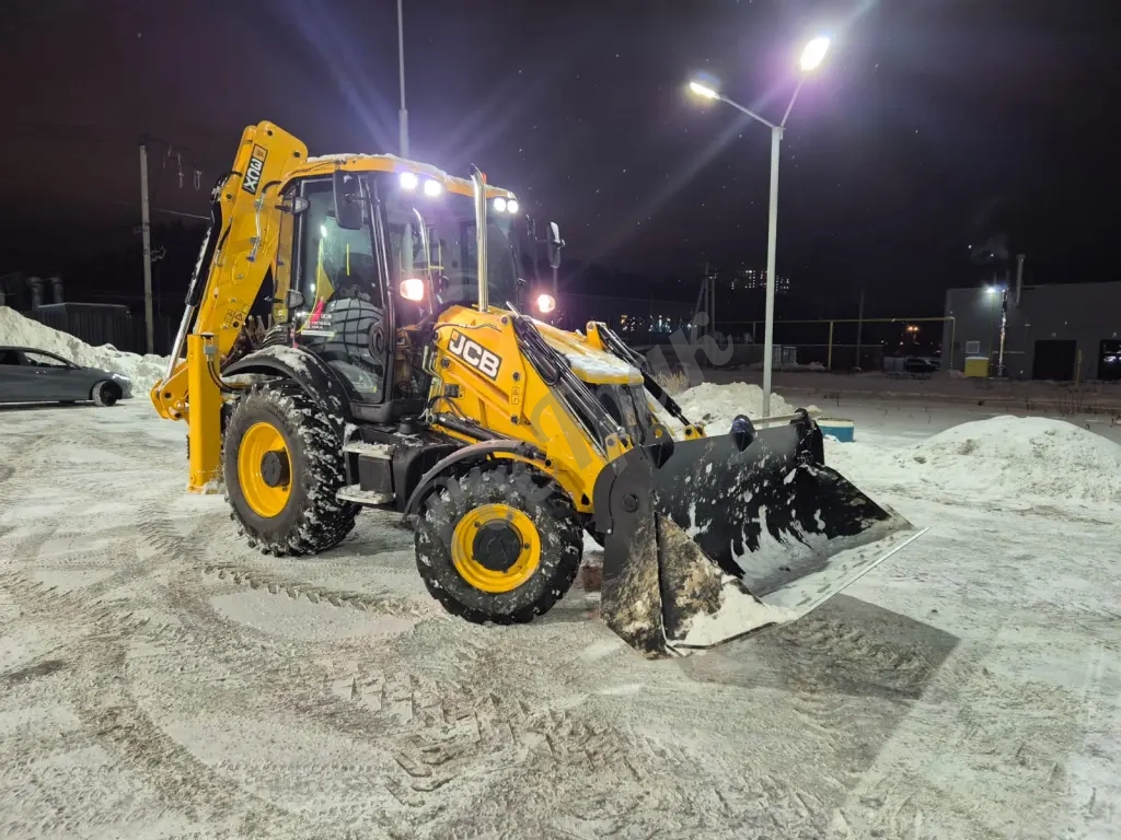 Аренда экскаватора-погрузчика + Гидромолот. Амундсена / НДС